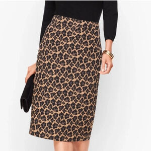 Talbots animal print pencil skirt SZ 8P